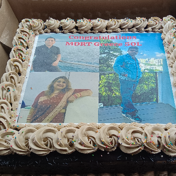 Personalized photo cake-https://i-media.vyaparify.com/vcards/products/69564/product_1727681152.png Image
