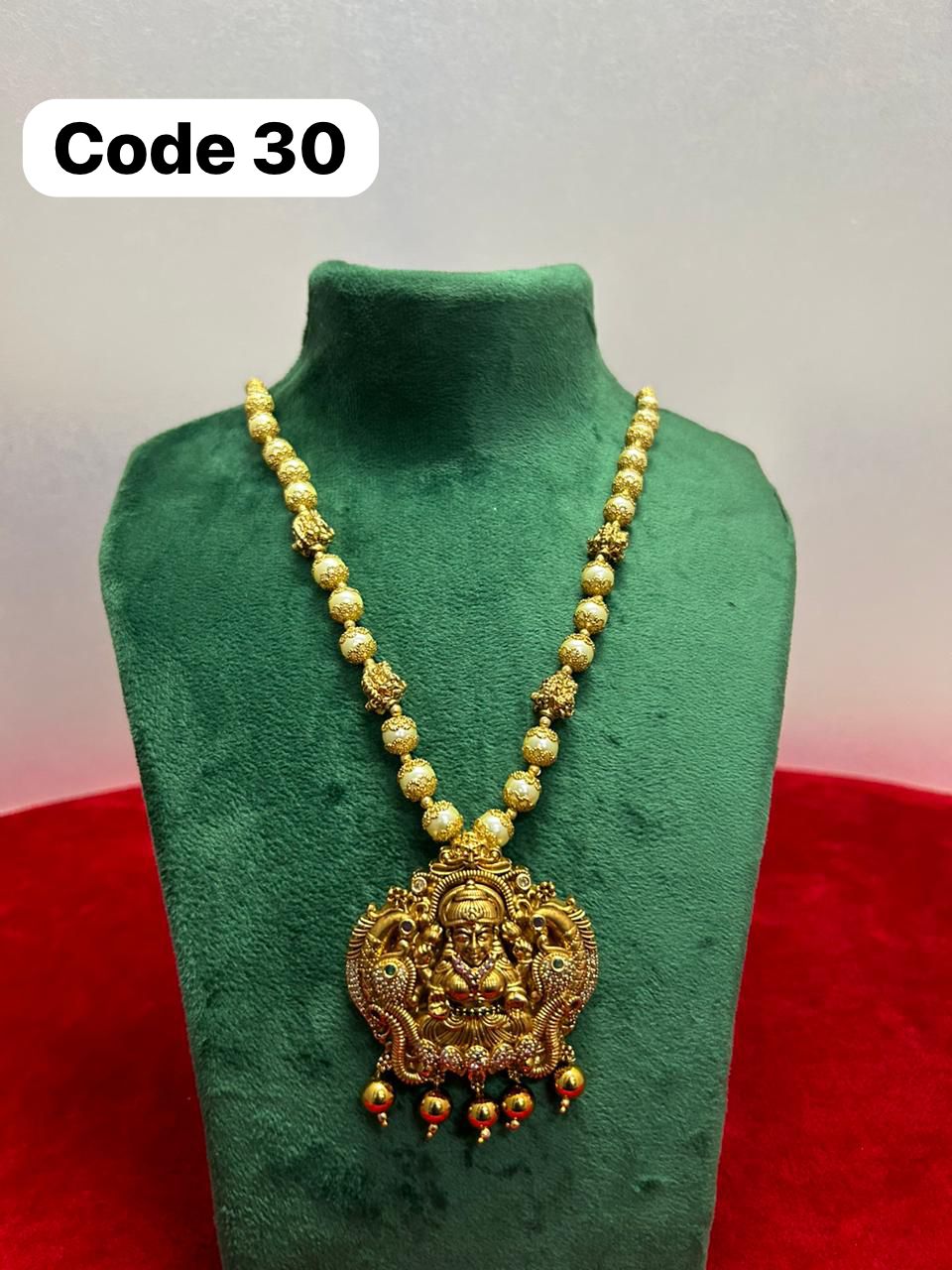 Panchaloha lakshmi pendant with pearl mala-https://i-media.vyaparify.com/vcards/products/69740/515f7128-f09d-4fb5-9d06-c7811815fe38.jpg Image