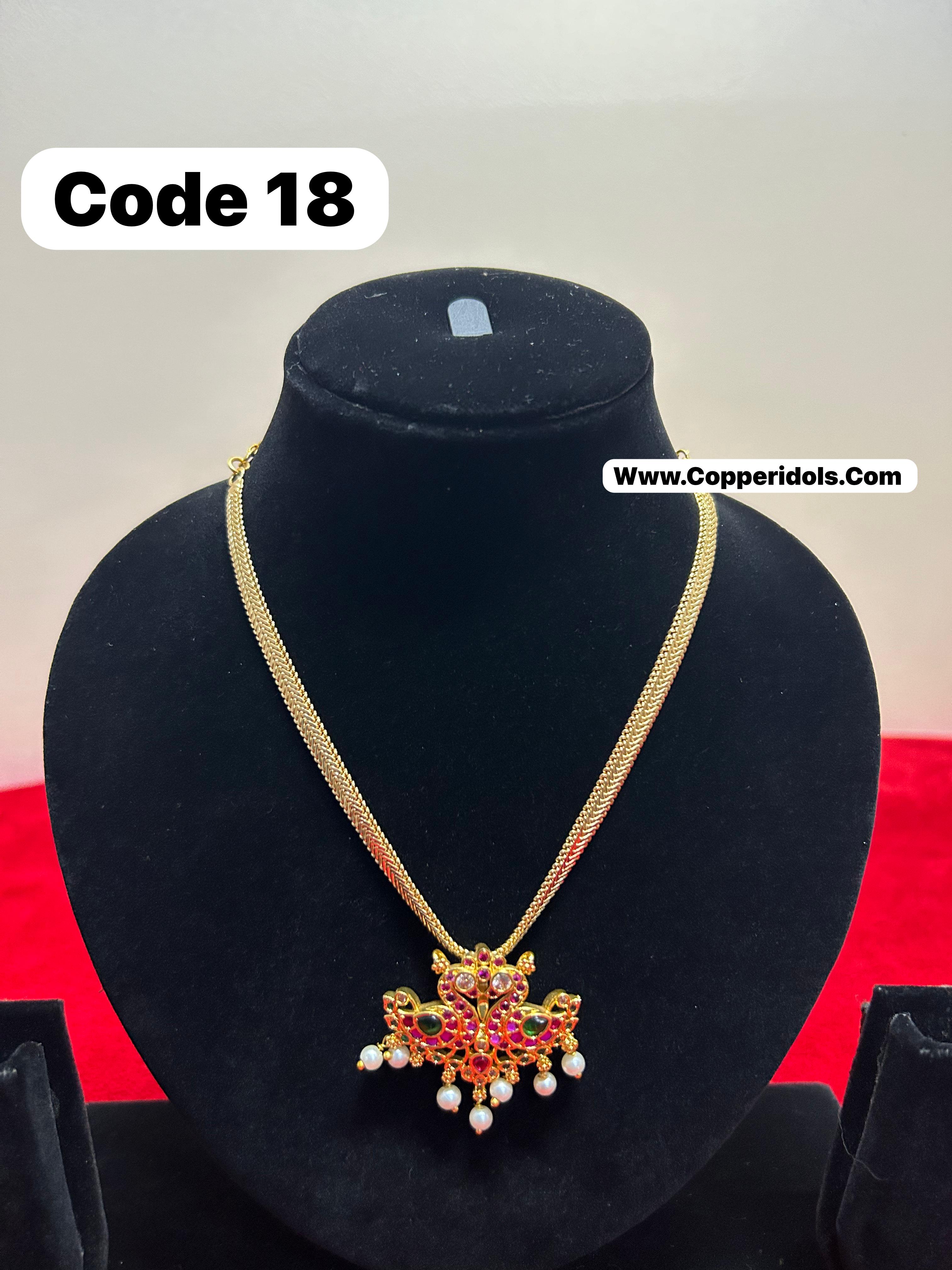 panchaloha made gold polished necklace-https://i-media.vyaparify.com/vcards/products/69755/7a99985b-4f27-4443-8828-eda5840fd76e.jpg Image