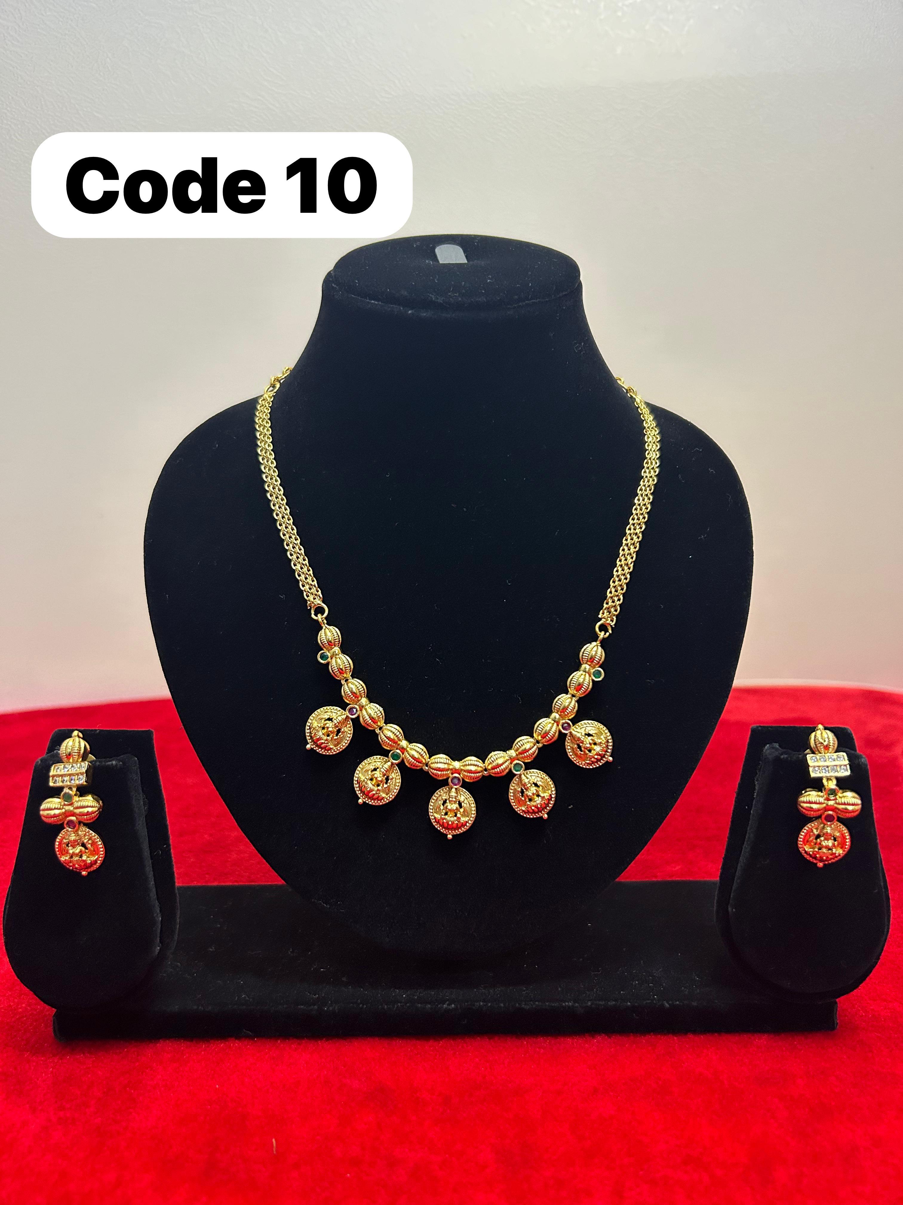 Panchaloha made gold polished necklace-https://i-media.vyaparify.com/vcards/products/69888/cb5cb779-5d60-46f1-9c97-dc5d803c8772.jpg Image