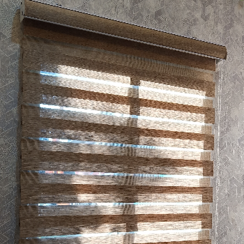 Zebra Blind-https://i-media.vyaparify.com/vcards/products/70187/product_1727971732.png Image