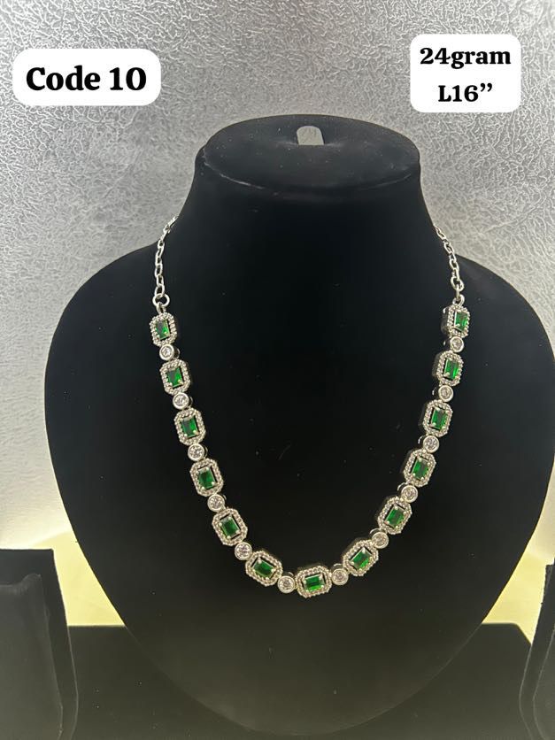 Panchaloha made gold polished Green stone choker necklace-https://i-media.vyaparify.com/vcards/products/70304/a9b27d2e-9bb2-46d4-8d83-07f39f59d9bc.jpg Image