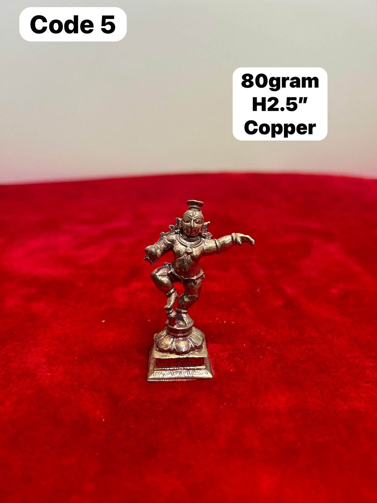 copper made butter ball krishna-https://i-media.vyaparify.com/vcards/products/70403/f9f01b05-8367-4ae9-92c9-809335c561dc.jpg Image