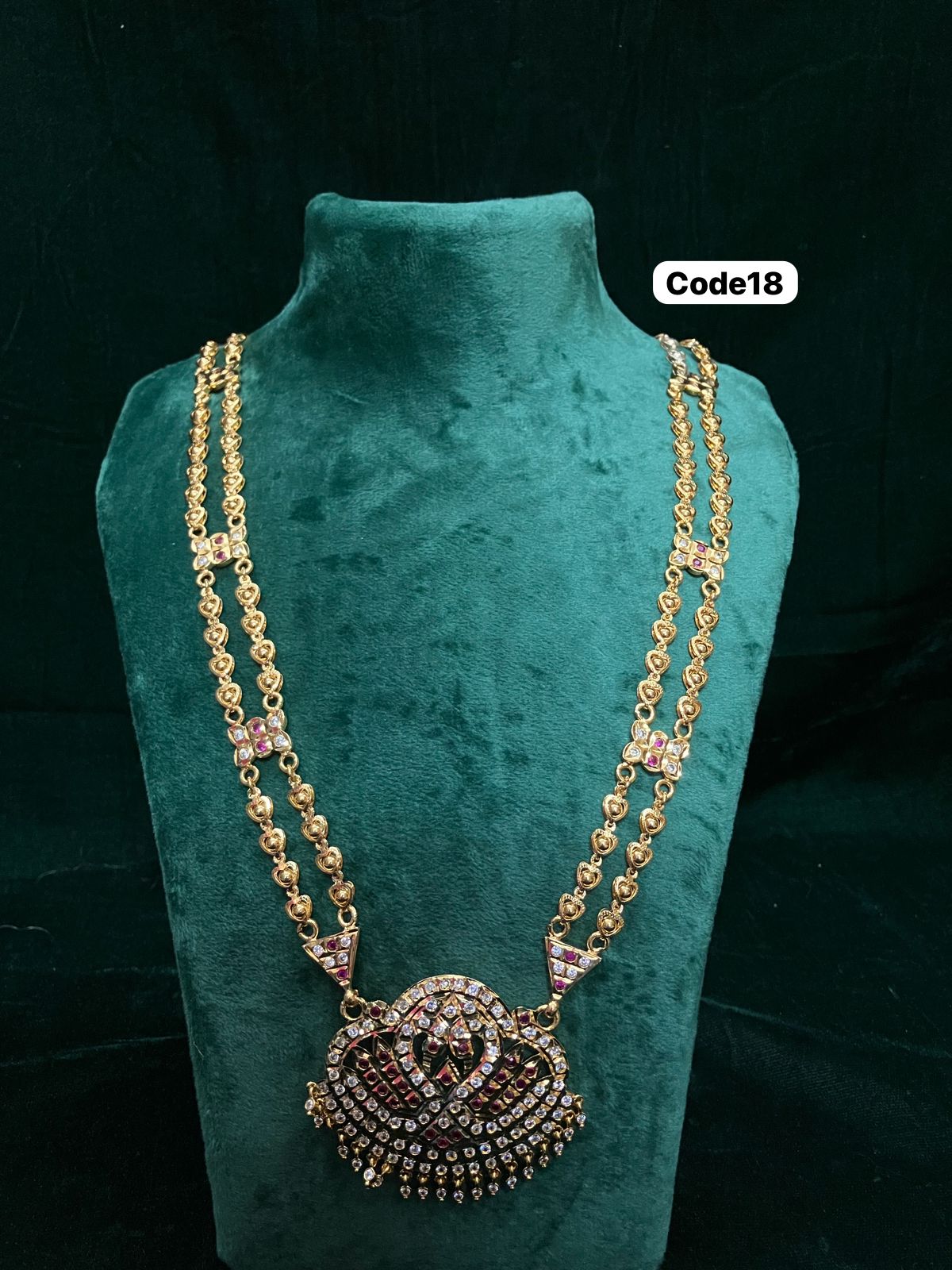 Panchaloha made gold polished double peacock pendant with double layer chain-https://i-media.vyaparify.com/vcards/products/72976/8c29be55-a635-4c28-b8de-deb126fab9ed.jpg Image