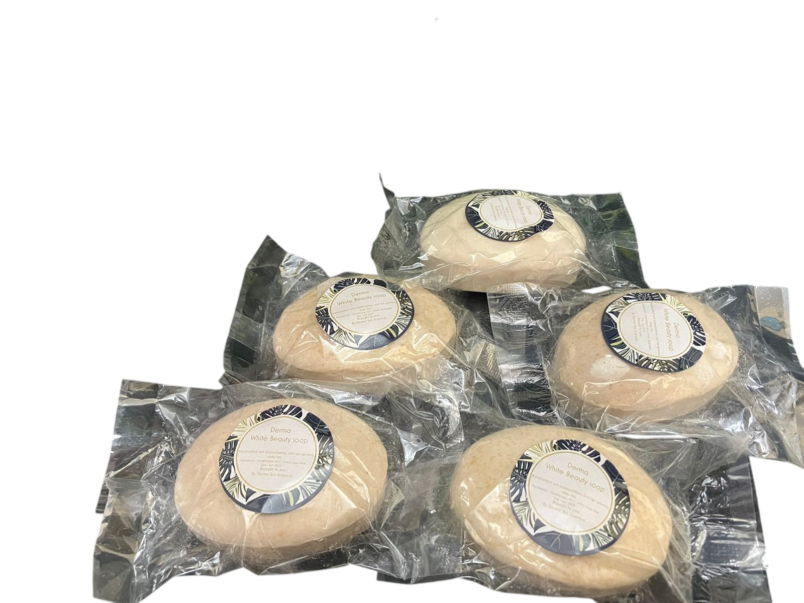 White Beauty soap-https://i-media.vyaparify.com/vcards/products/73917/Photoroom_000_20241004_165318.jpg Image