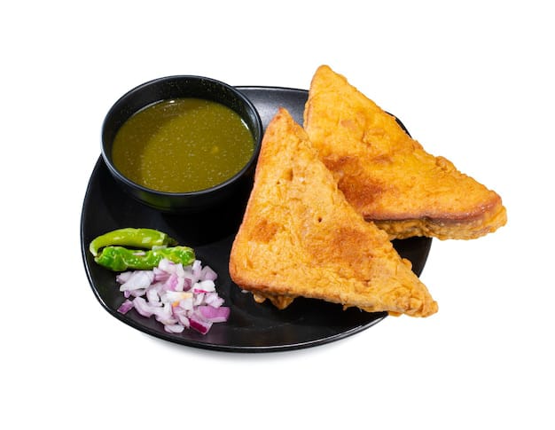 Bread Pakoda The Curry Crust इन्दौर, मध्य प्रदेश 452001, भारत
