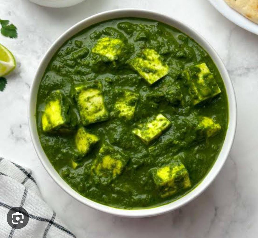 Palak  Paneer The Curry Crust इन्दौर, मध्य प्रदेश 452001, भारत