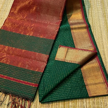 IQRA HANDLOOM