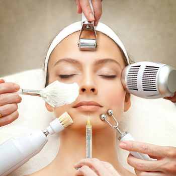 All Machine Facial Treatments for Ladies | Siddhi Beauty Salon And Makeup Studio | Shop No 01,DK Heights,Near Audumbar Complex,Shree Control Chowk,Narhe,Pune