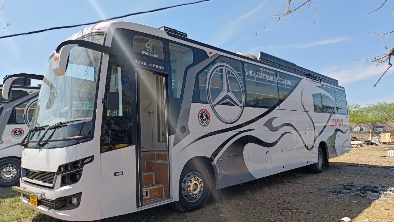 Why Choose US? | Safar Express & Cargo | 9 Udhyog Nagar Musakadi Square, Near Madista Hospital, Indore.