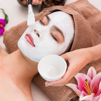 Skin Treatments | Blossom Beauty Parlour & Institute | Shop No 3-4 Sarhad School Building Opp Katraj Dairy No 2 Katraj Puneing, Katraj Pune, Maharashtra 411046, India