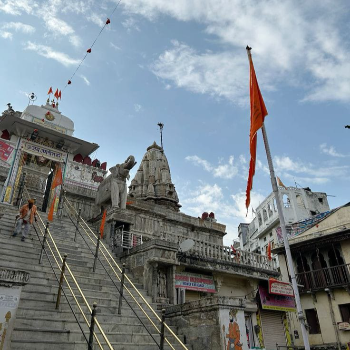 UDAIPUR WALKING TOUR | Paliwal Tour And Travles | 1925/41, Purohito Ki Madri Udaipur, Rajasthan 313001, India