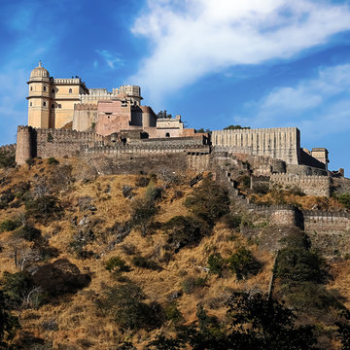 JODHPUR TO UDAIPUR VIA RANAKPUR JAIN TEMPLE & KUMBHALGARH FORT | Paliwal Tour And Travles | 1925/41, Purohito Ki Madri Udaipur, Rajasthan 313001, India