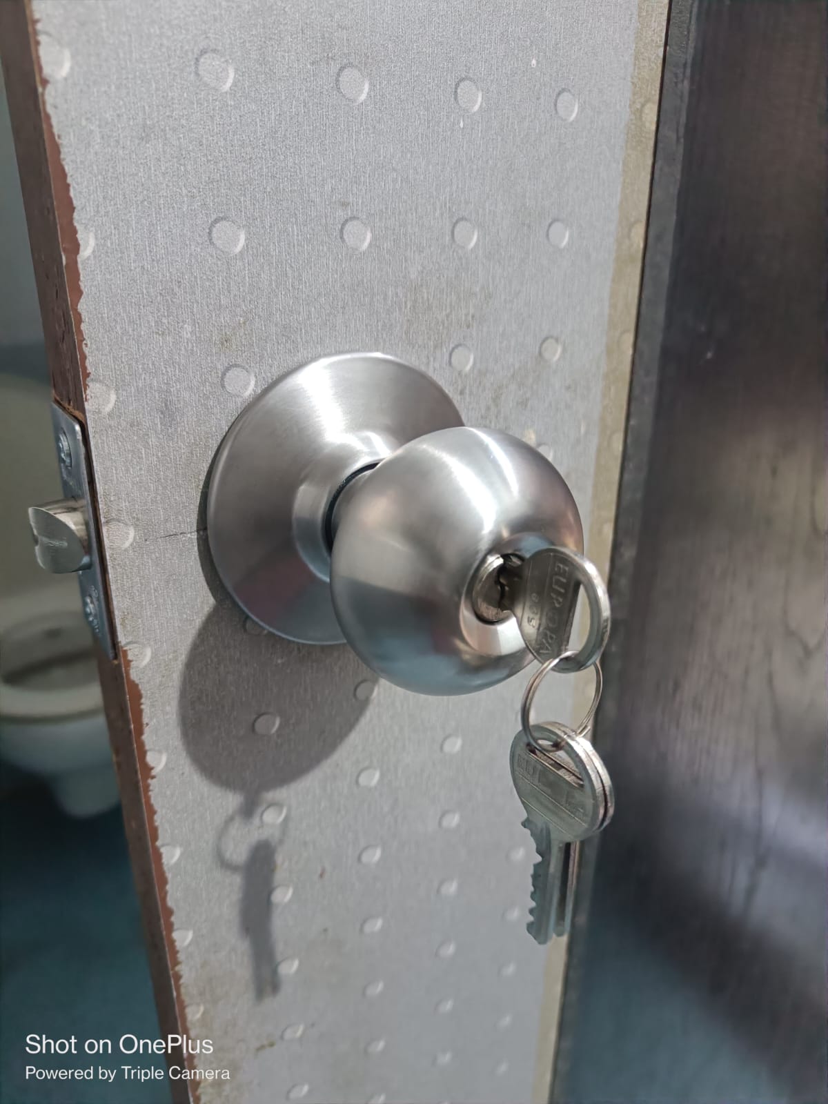 Lockout Assistance by A To Z Key Make | A To Z Key Maker | Baner - Balewadi Road, Opposite Kotak Bank, Balewadi Phata, Baner Pune 411045