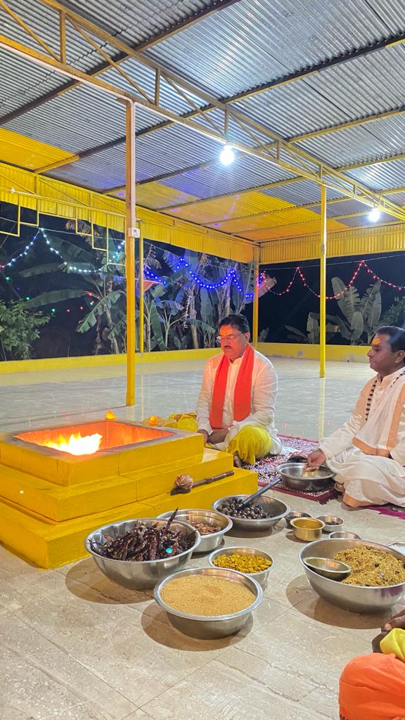 चुनाव में विजय प्राप्ति Shree Baglamukhi Tara Mahashakti Peeth Sarv Siddh Shri Baglamukhi Tara Mahashakti Peeth, Bijana, Shajapur 465001