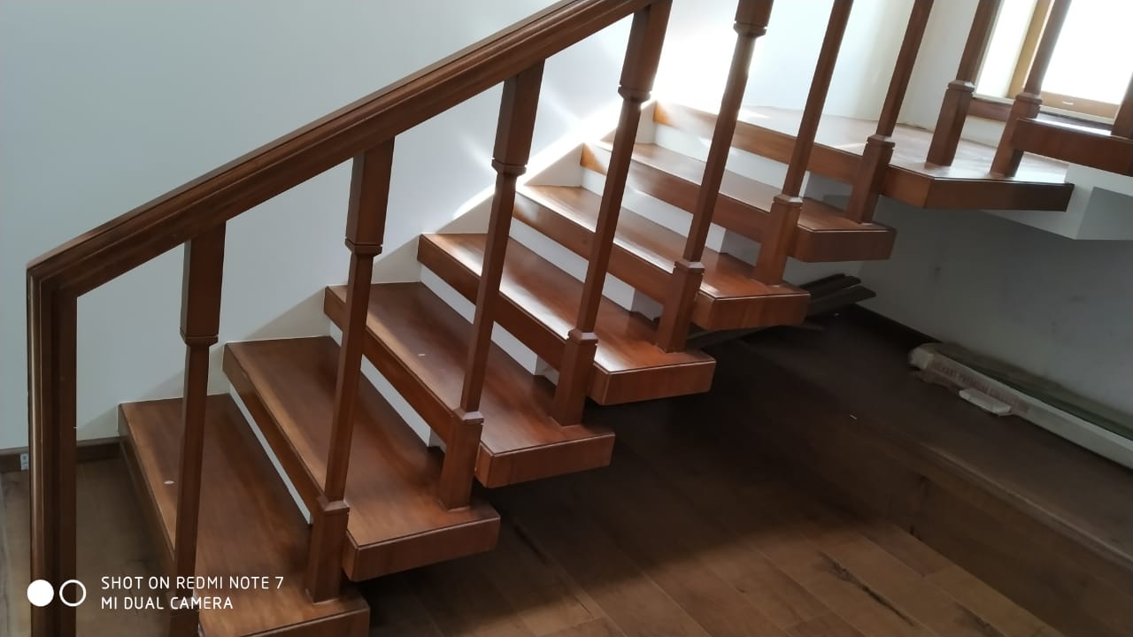 Wooden Stairs Craftsmanship | Sm Interior And Prem Ply | Goyal Complex, Shop No. 1/2/3, Vidya Nagar, Chinchwad, Pune-19
