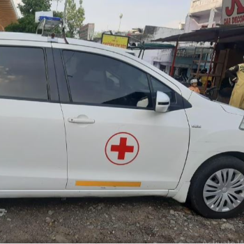 ERTIGA AMBULANCE WITH OXYGEN SUPPORT AND MONITORING | R.T Ambulance Service Nagpur | 279, Central Bazar Road Ramdas Peth Main Road, Panchsheel Square-