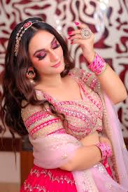 Party Makeup Unisex Salon Opposite Vallabhanagar Bus Stop, Near Pavana Bank Vinit Plaza Vallabhanagar Pimpri Chinchwad 411008