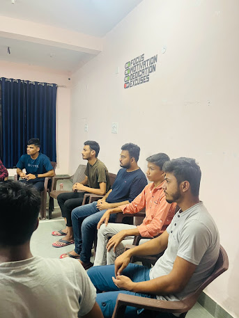 Spoken English Classes Tarafdar English Academy House Number-33, Bhavani Town, Ayodhya Bypass Rd, Narela Shankari   , Chhatrapati Nagar, Durgesh Vihar, Ayodhya Nagar, Bhopal, Madhya Pradesh 462041, India