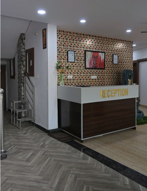 24/7 Front Desk | Duke Inn Residency | C - 317A, Shri Rameshwaram, 80 Feet Road, Bhopal - 462043 (Near HP Bag Mugalia Petrol Pump)