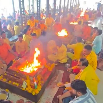 मां बगलामुखी हवन – सर्वोत्तम पूजा सेवाएं at Pandit Chetan Sharma – Kaal Sarp Dosh and Mangal Bhat Puja, Agar