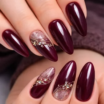 Isolated chrome with glitter (nail art) in Dhanbad Bridal Makeup In Dhanbad — Durga Makeup Studio Jharia Sonapatti, Near Govinda Sweets, Jharia, Jharkhand 828131