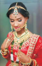 Glamorous Makeup Services | PRIYA S MAKEOVER | Chanrashila Complex , Opp .Ashirvad Garden, Near More Petrolpump , Uttamnagar, Shivane , Pune