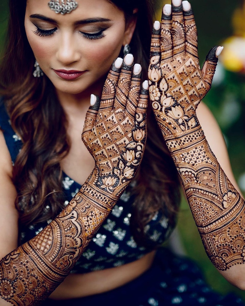 Bridal Mehndi in India — Ayushi jangde Ayushi Jangde Chitawad Main Road