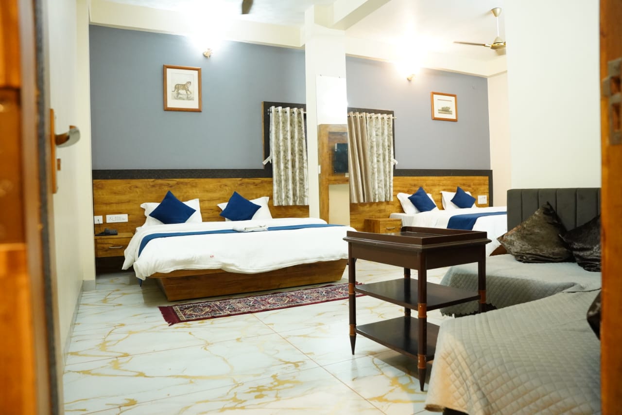 Family stay  Maheswar