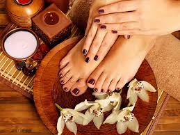 Crystal Manicure/Pedicure | Anrick Unisex Salon | Shop No 4, Anrick Unisex Salon, Ballard Icon Building, Lmd Chowk, Vaidehi Enclave, Bavdhan