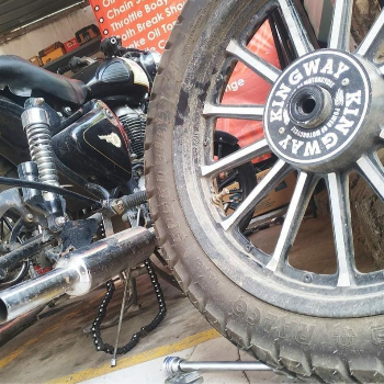 Tire Replacement and Puncture Repair | Moto Wheel Services | Shop No 1., Near Hotel Nation 52, Shreeman Society, Cummins College Road, Pune 411052