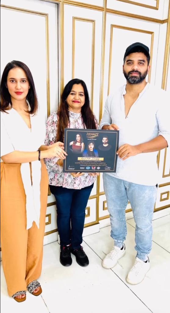 Advance Makeover Course | Anita's Makeover & Academy. | 292, Goyal Nagar, Near Bengali Square, Indore.