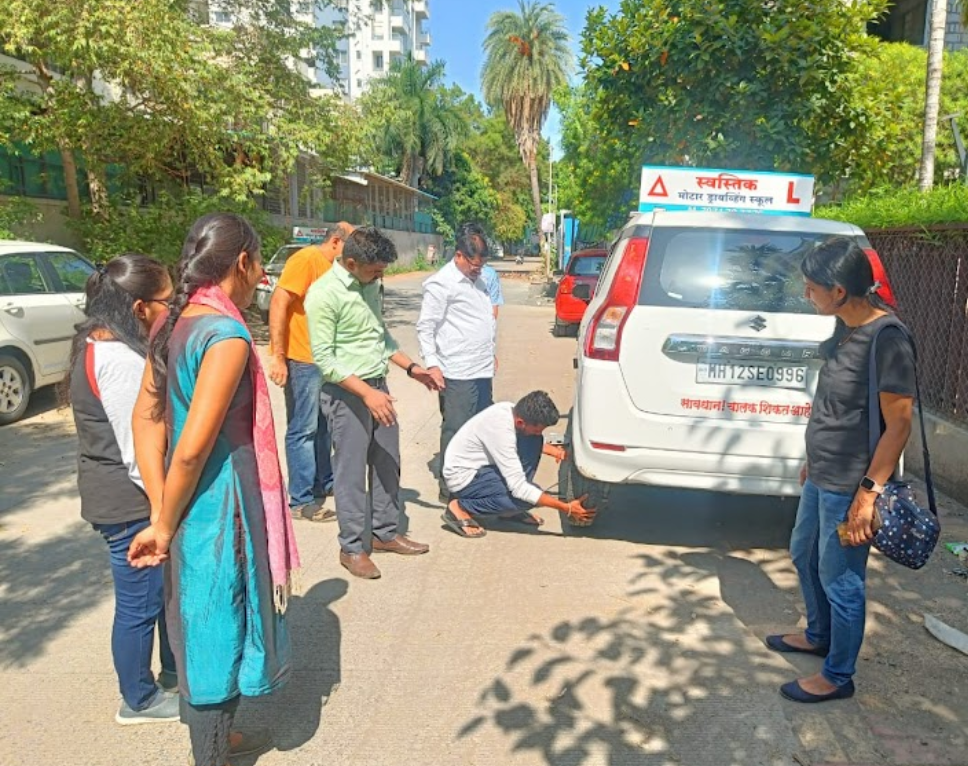 Motor Training School SWASTIK MOTOR DRIVING SCHOOL BEST DRIVING SCHOOL Shop No 13, Avalon Bldg, Sun City Rd, Near Suncity Mart, Opposite Arun Garage, Sun City, Anand Nagar, Pune, Maharashtra 411051, India