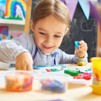 Junior K.G Age Group 3.5 - 4.5 years | LIL BLOSSOM INTERNATIONAL PRE SCHOOL & DAY CARE | Dnyandip Colony Lane 1, Bunglow 2, Karvenagar