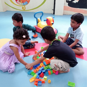 Activity Club Age Range: 1-2 years | LIL BLOSSOM INTERNATIONAL PRE SCHOOL & DAY CARE | Dnyandip Colony Lane 1, Bunglow 2, Karvenagar