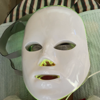 Hydra facial treatment Glow Face Beauty Salon And Training Center Shop No 01,Ground Floor,Anand Nivas,Warje Canal Road,Pune