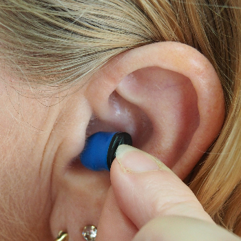 Ear Plus hearing Solutions | Invisible hearing aid